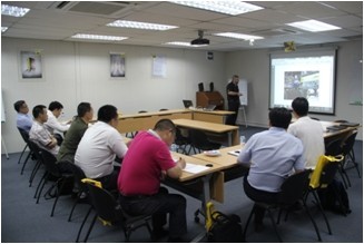 伊薩成功舉辦中國經(jīng)銷商新加坡技術(shù)交流活動