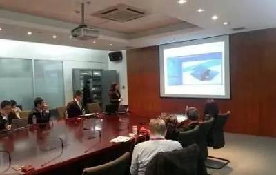 走進(jìn)云度汽車(chē)智能網(wǎng)聯(lián)輕量化新技術(shù)交流展示會(huì)